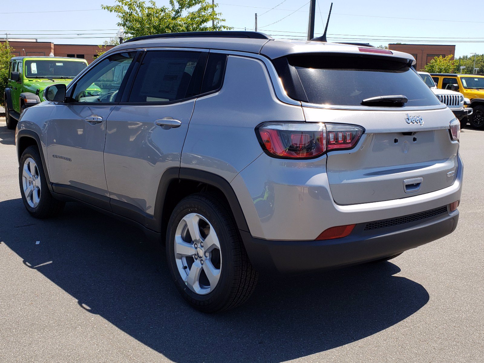 Jeep compass latitude